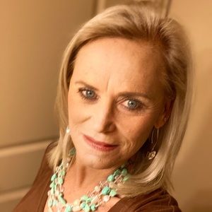 Meet your Posher, Patti